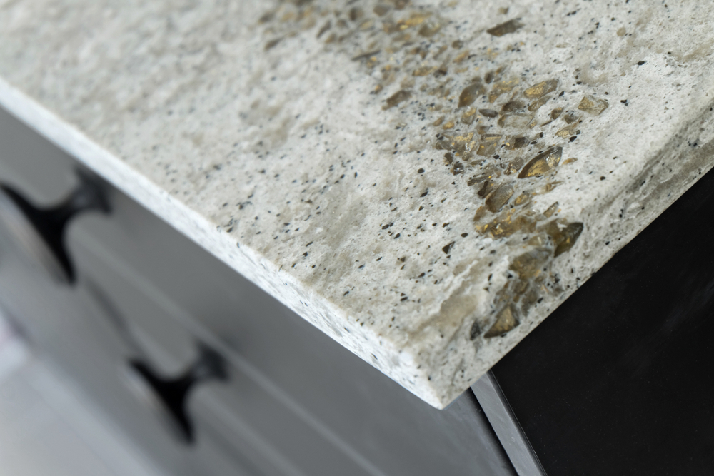 how to remove stains from quartz countertops